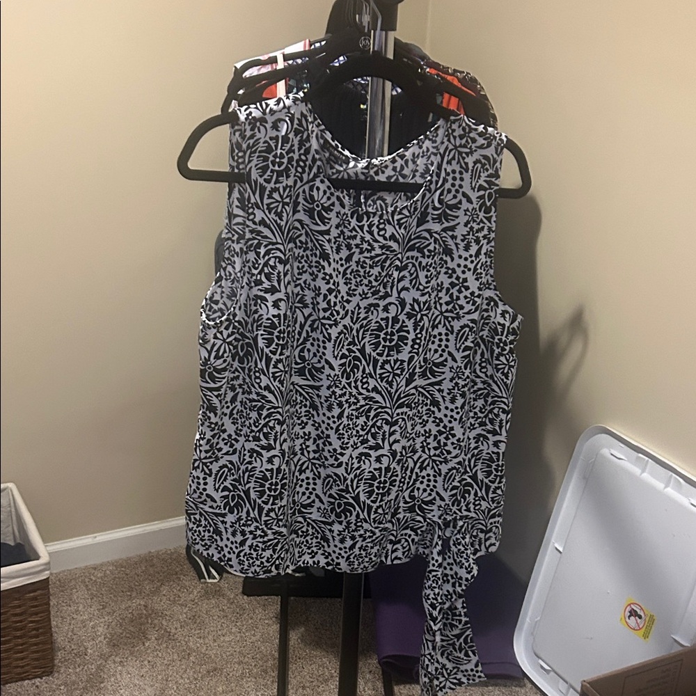 Talbots Black and White Patterned Blouse